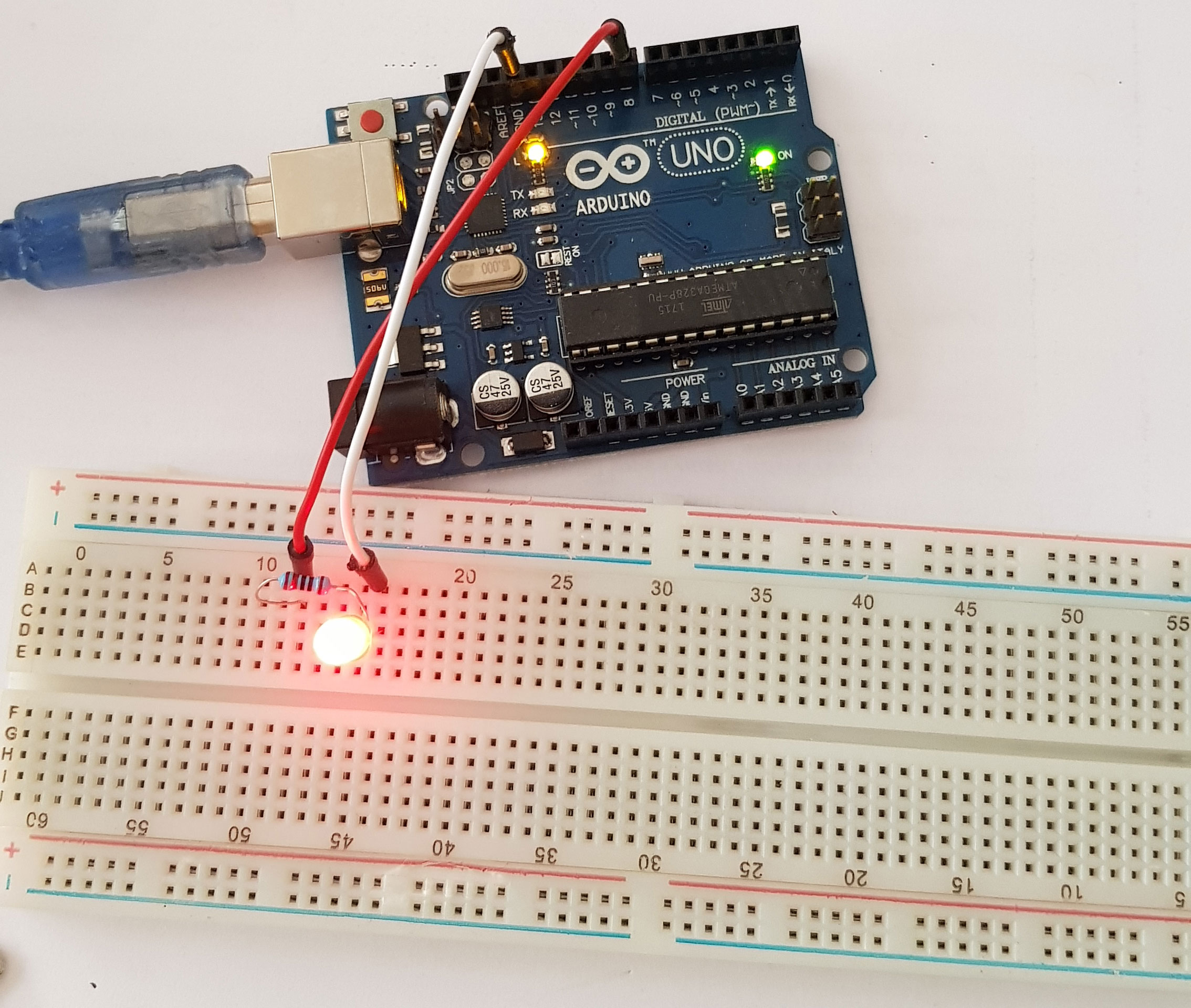 Arduino ile Breadboard üzerinde Led yakıp söndürmek | Reitix.com